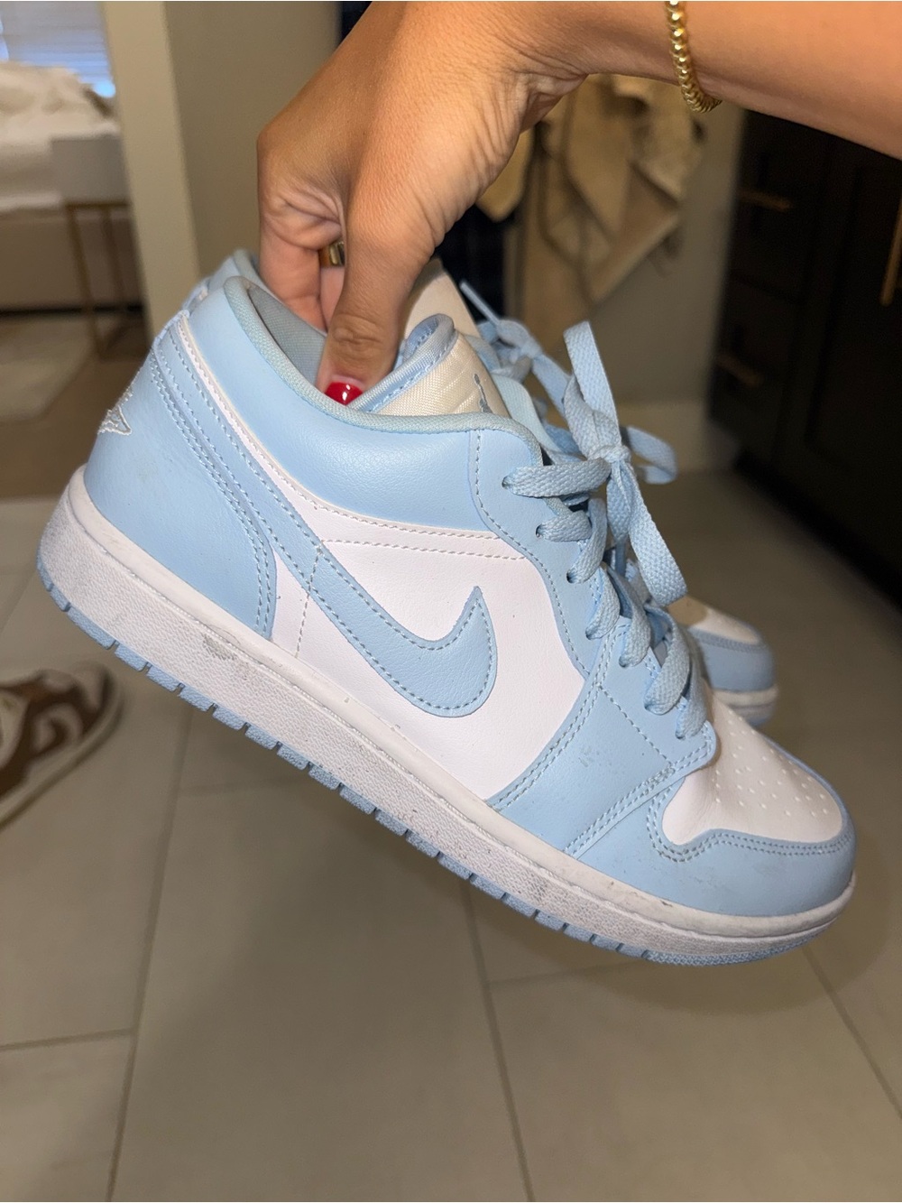 Nike Air Jordan 1 Low - White & Light Blue
